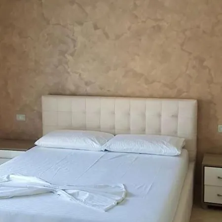 Apartament Eldi'S Seaview Apartments *