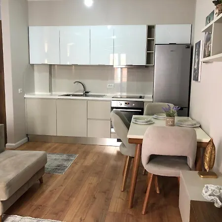 Eldi'S Seaview Apartments Apartament *