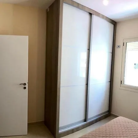 Eldi'S Seaview Apartments * Wlora