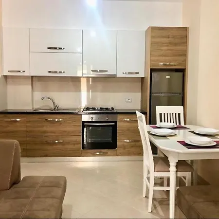 Eldi'S Seaview Apartments