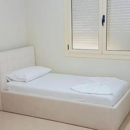 Eldi'S Seaview Apartments *
